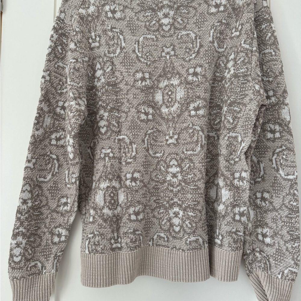 Abercrombie & Fitch Men's Ivory & Beige Paisley Size L Knit Pullover Sweater - Picture 6 of 6